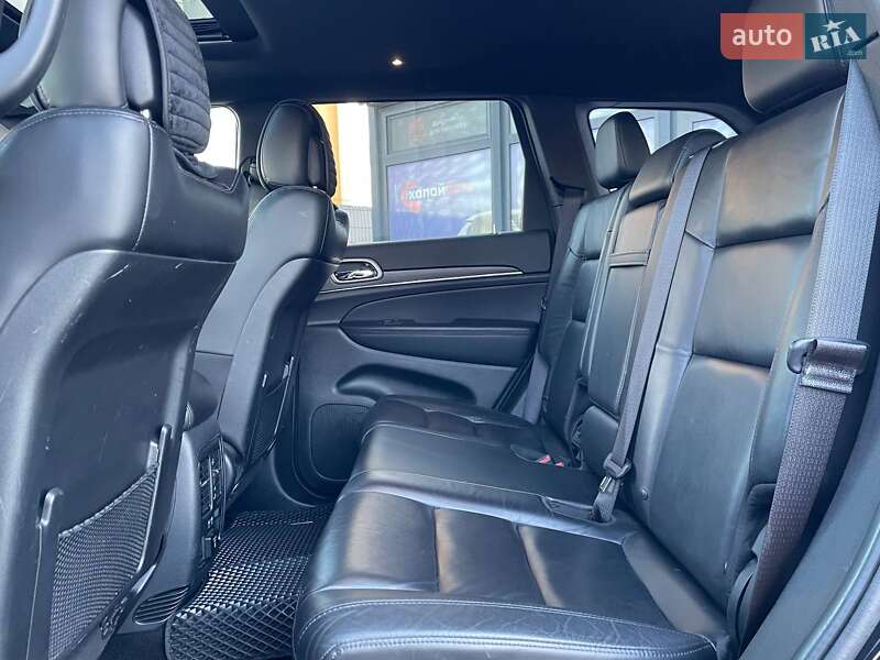 Внедорожник / Кроссовер Jeep Grand Cherokee 2022 в Виннице фото 18 Внедорожник / Кроссовер Jeep Grand Cherokee 2022 в Виннице