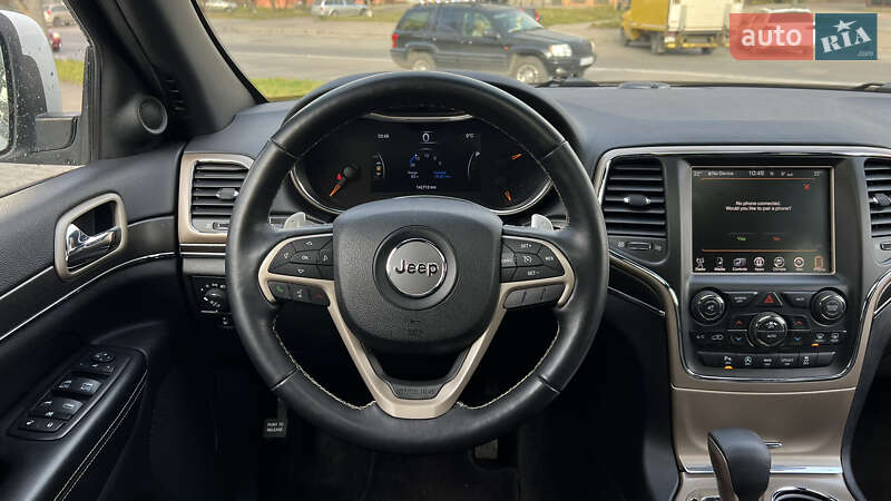 Внедорожник / Кроссовер Jeep Grand Cherokee 2016 в Львове