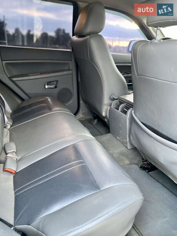 Позашляховик / Кросовер Jeep Grand Cherokee 2006 в Новояворівську фото 16 Позашляховик / Кросовер Jeep Grand Cherokee 2006 в Новояворівську