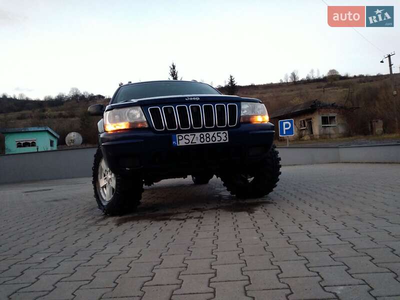 Внедорожник / Кроссовер Jeep Grand Cherokee 2003 в Воловце