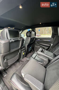 Внедорожник / Кроссовер Jeep Grand Cherokee 2017 в Львове