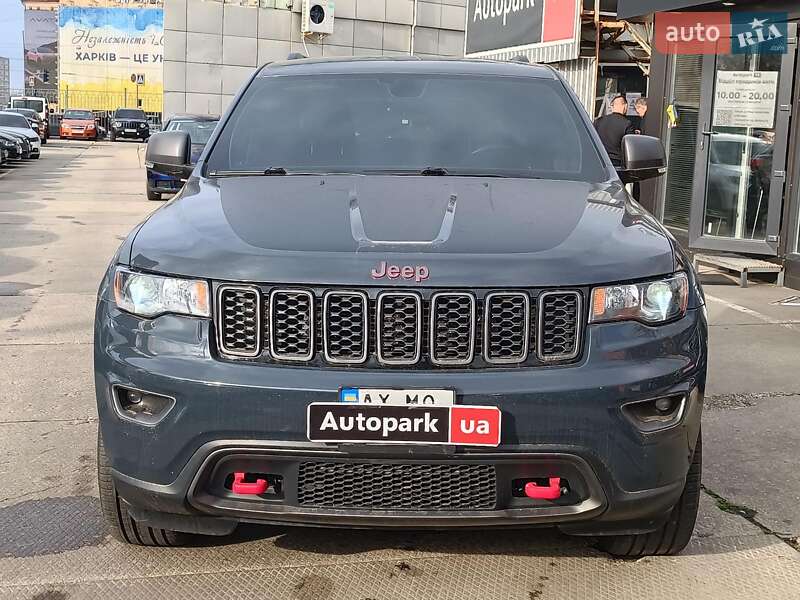 Внедорожник / Кроссовер Jeep Grand Cherokee 2016 в Харькове
