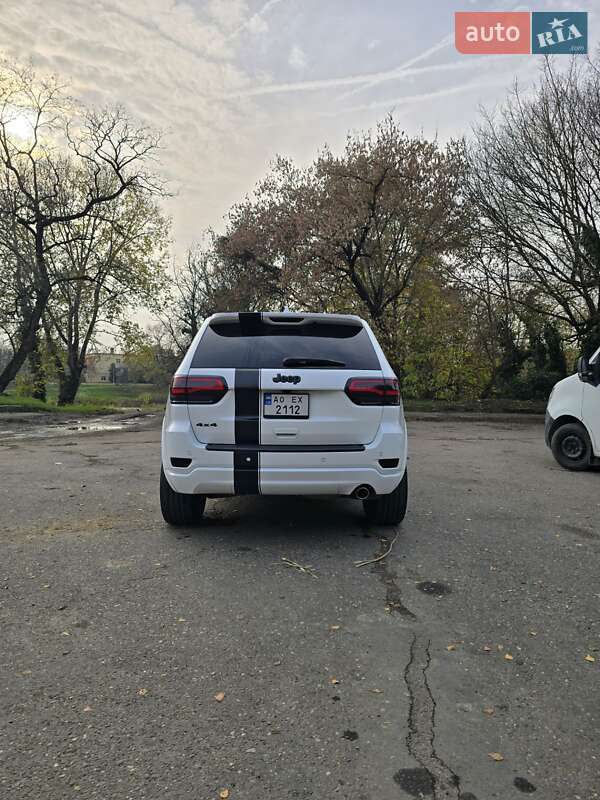 Позашляховик / Кросовер Jeep Grand Cherokee 2020 в Ужгороді