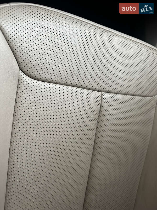 Внедорожник / Кроссовер Jeep Grand Cherokee 2022 в Харькове