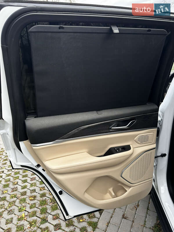 Внедорожник / Кроссовер Jeep Grand Cherokee 2022 в Харькове