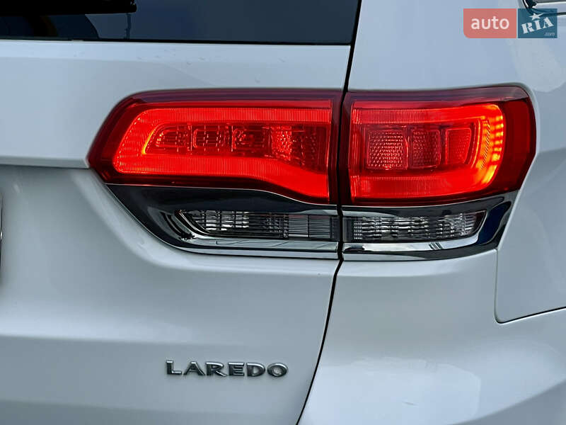 Внедорожник / Кроссовер Jeep Grand Cherokee 2017 в Киеве