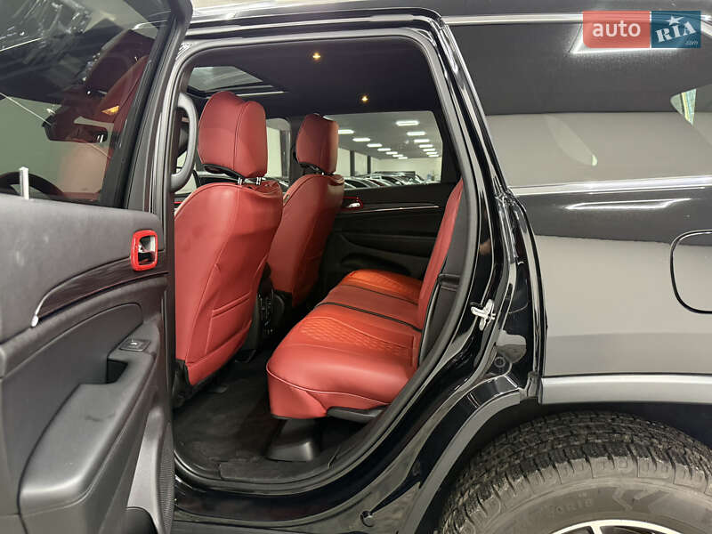 Внедорожник / Кроссовер Jeep Grand Cherokee 2021 в Одессе