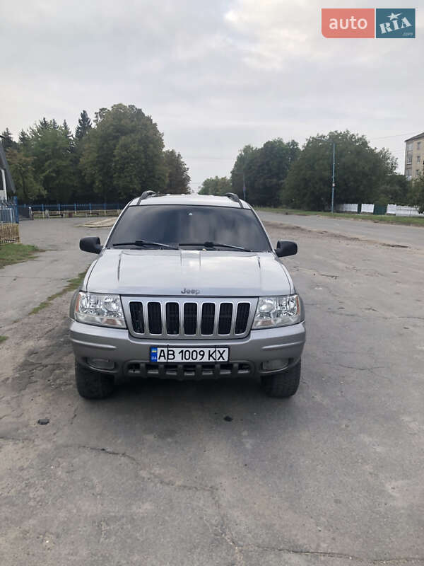 Внедорожник / Кроссовер Jeep Grand Cherokee 2002 в Виннице