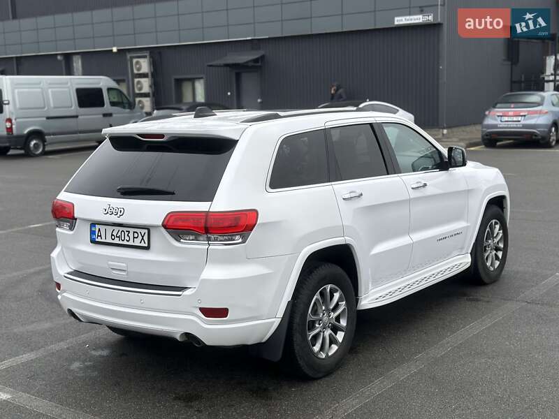 Внедорожник / Кроссовер Jeep Grand Cherokee 2016 в Броварах
