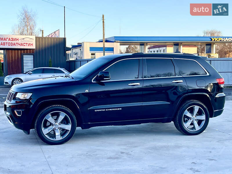 Внедорожник / Кроссовер Jeep Grand Cherokee 2016 в Млинове