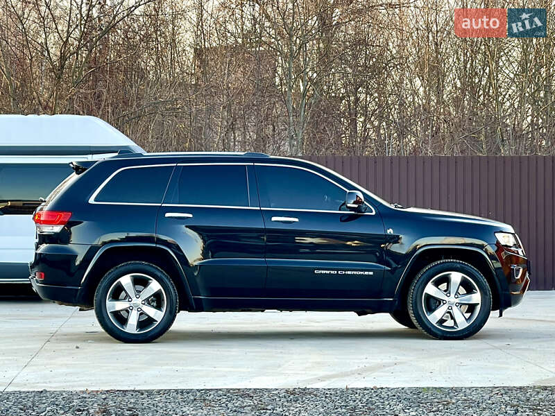 Внедорожник / Кроссовер Jeep Grand Cherokee 2016 в Млинове