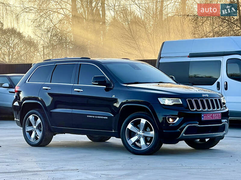 Внедорожник / Кроссовер Jeep Grand Cherokee 2016 в Млинове