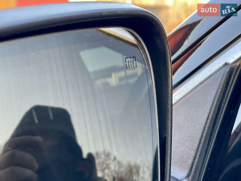 Внедорожник / Кроссовер Jeep Grand Cherokee 2016 в Млинове