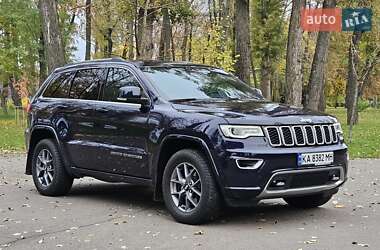 Внедорожник / Кроссовер Jeep Grand Cherokee 2018 в Киеве
