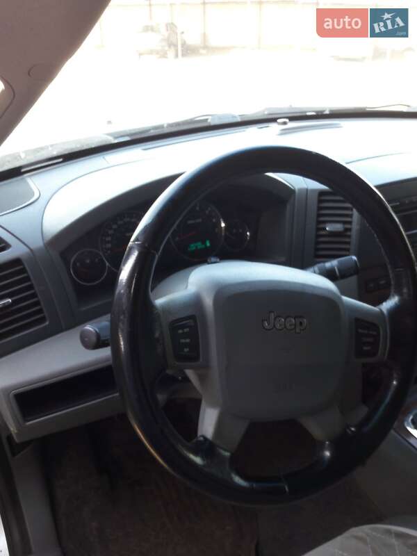 Внедорожник / Кроссовер Jeep Grand Cherokee 2006 в Одессе