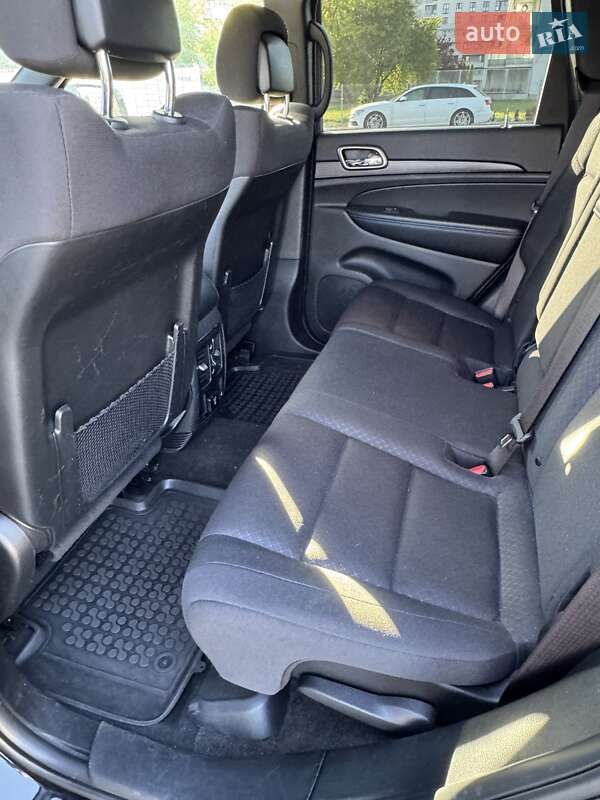 Внедорожник / Кроссовер Jeep Grand Cherokee 2018 в Киеве