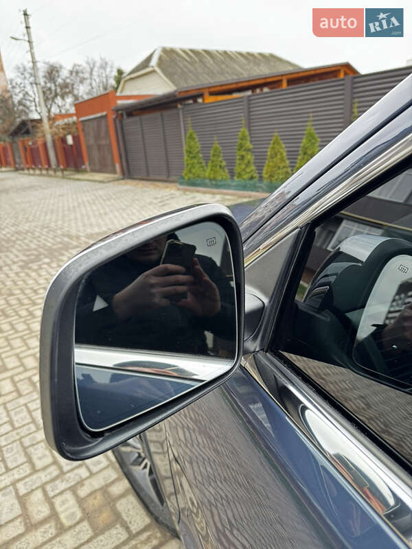 Внедорожник / Кроссовер Jeep Grand Cherokee 2019 в Киеве фото 9 Внедорожник / Кроссовер Jeep Grand Cherokee 2019 в Киеве