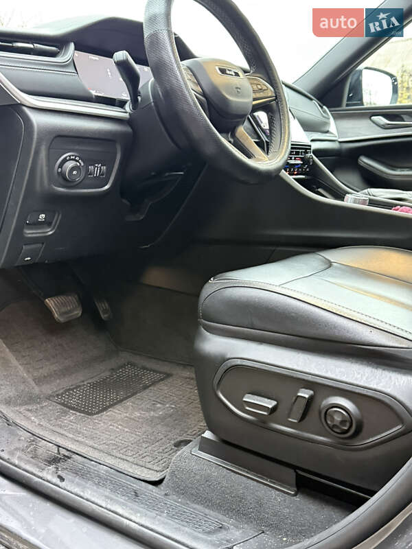 Позашляховик / Кросовер Jeep Grand Cherokee 2023 в Одесі
