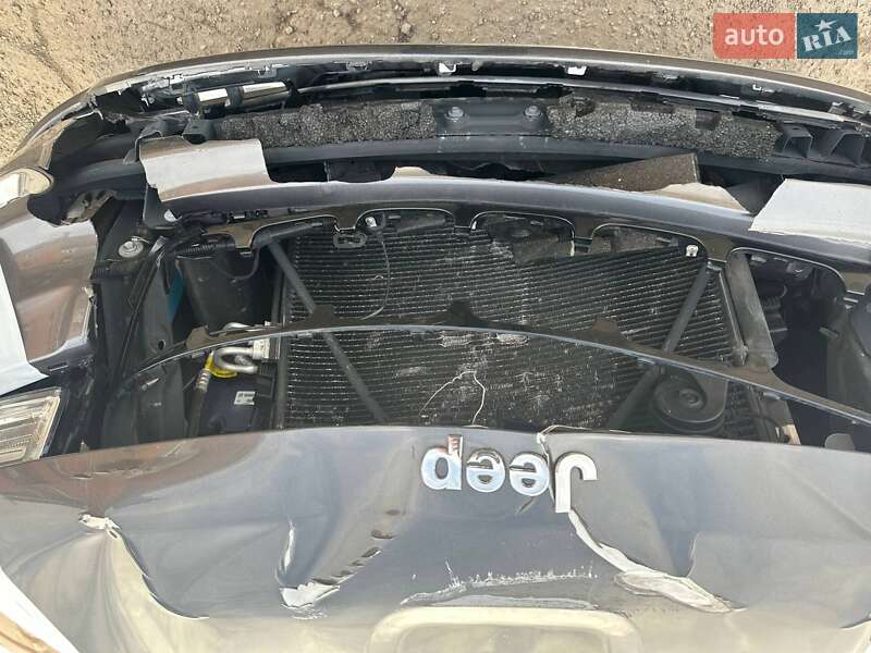 Внедорожник / Кроссовер Jeep Grand Cherokee 2019 в Полтаве