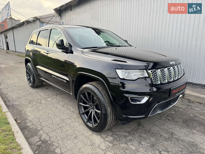 Внедорожник / Кроссовер Jeep Grand Cherokee 2016 в Киеве