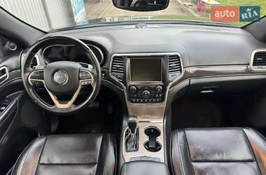 Внедорожник / Кроссовер Jeep Grand Cherokee 2016 в Киеве
