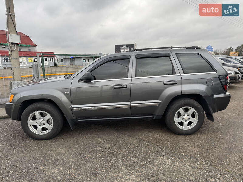 Внедорожник / Кроссовер Jeep Grand Cherokee 2005 в Киеве