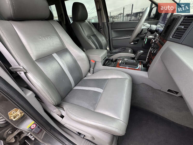 Внедорожник / Кроссовер Jeep Grand Cherokee 2005 в Киеве