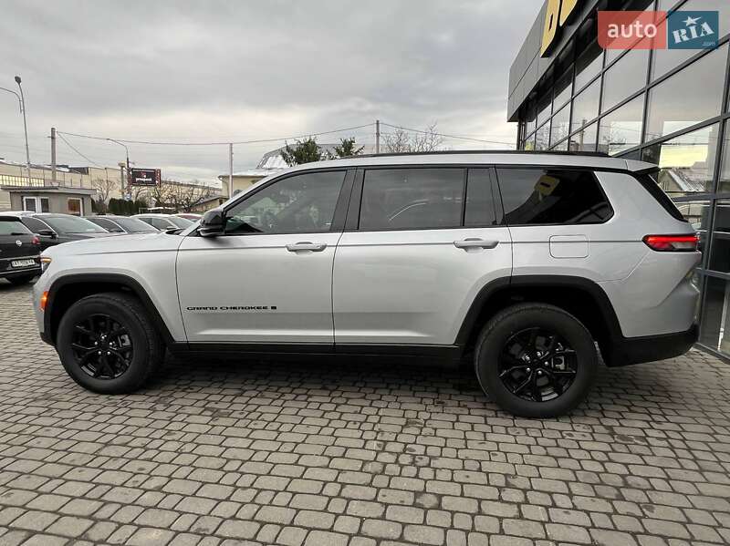Внедорожник / Кроссовер Jeep Grand Cherokee 2023 в Ивано-Франковске