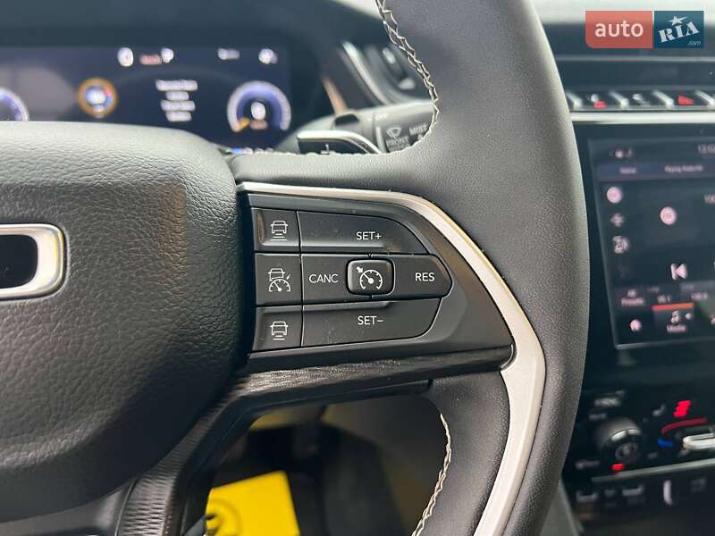 Внедорожник / Кроссовер Jeep Grand Cherokee 2023 в Ивано-Франковске