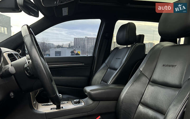 Внедорожник / Кроссовер Jeep Grand Cherokee 2014 в Львове