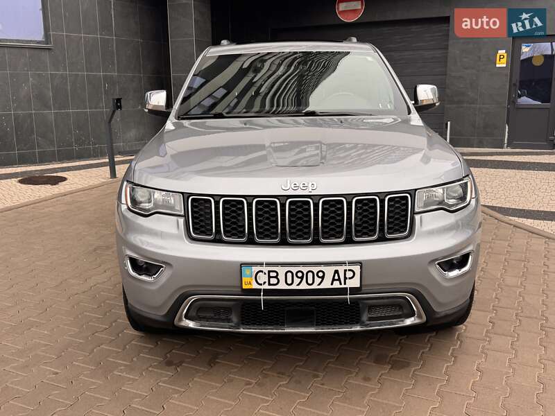 Внедорожник / Кроссовер Jeep Grand Cherokee 2018 в Киеве фото 2 Внедорожник / Кроссовер Jeep Grand Cherokee 2018 в Киеве