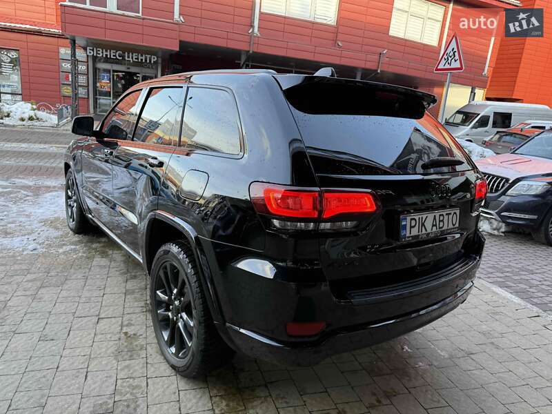 Позашляховик / Кросовер Jeep Grand Cherokee 2018 в Львові