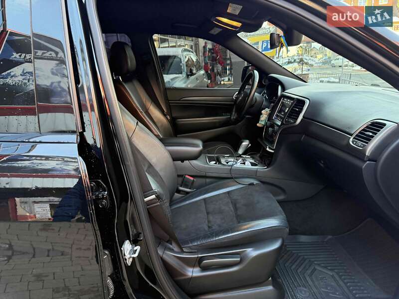 Позашляховик / Кросовер Jeep Grand Cherokee 2018 в Львові