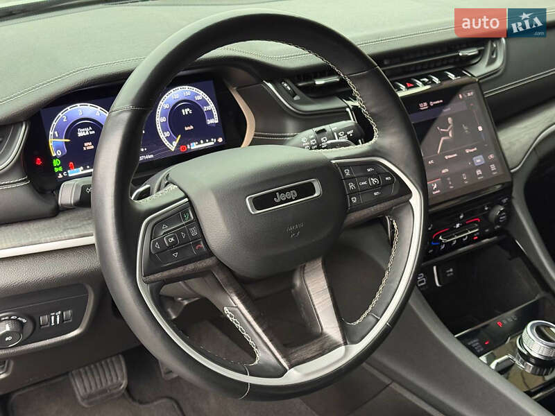 Внедорожник / Кроссовер Jeep Grand Cherokee 2021 в Киеве