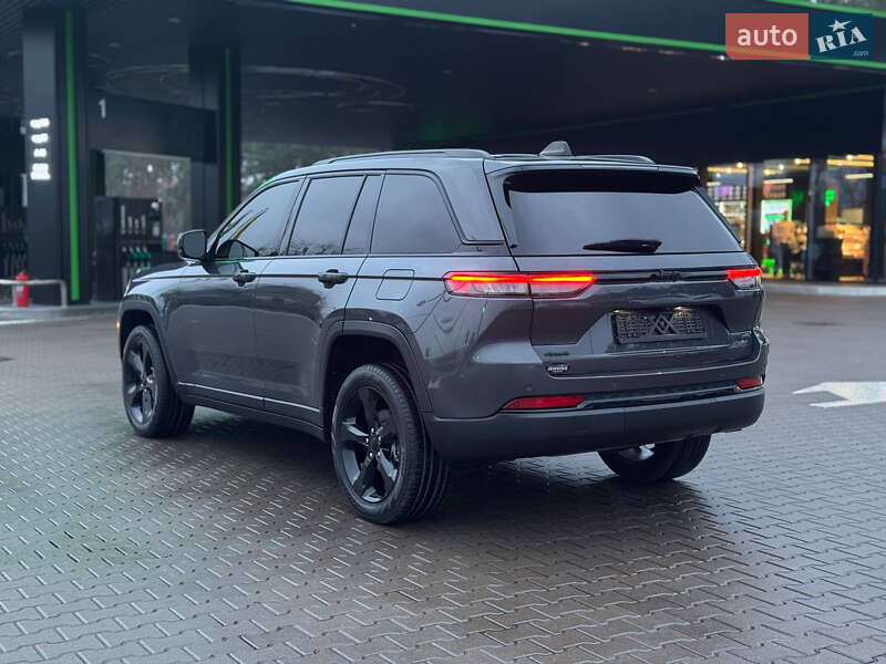 Внедорожник / Кроссовер Jeep Grand Cherokee 2023 в Киеве фото 19 Внедорожник / Кроссовер Jeep Grand Cherokee 2023 в Киеве