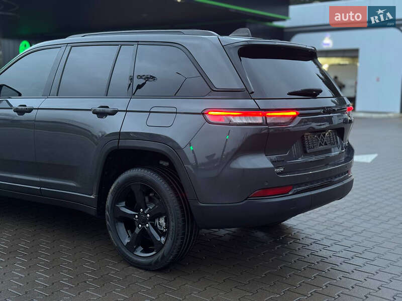 Внедорожник / Кроссовер Jeep Grand Cherokee 2023 в Киеве фото 27 Внедорожник / Кроссовер Jeep Grand Cherokee 2023 в Киеве