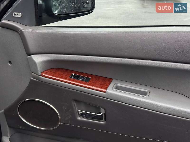 Внедорожник / Кроссовер Jeep Grand Cherokee 2007 в Каменец-Подольском