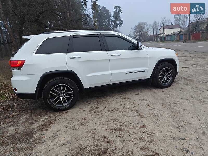 Внедорожник / Кроссовер Jeep Grand Cherokee 2018 в Киеве