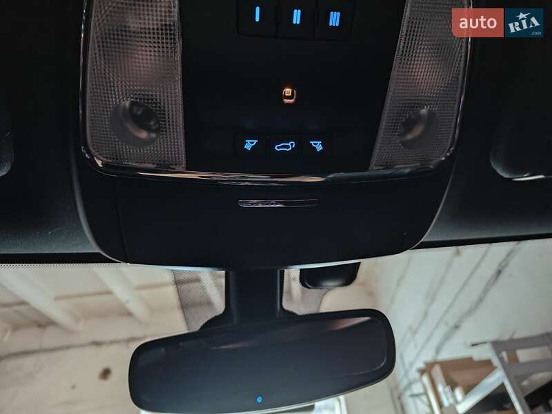 Внедорожник / Кроссовер Jeep Grand Cherokee 2018 в Киеве