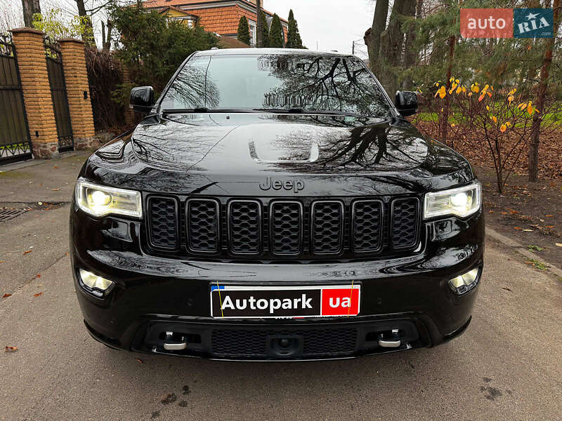Внедорожник / Кроссовер Jeep Grand Cherokee 2018 в Киеве фото 2 Внедорожник / Кроссовер Jeep Grand Cherokee 2018 в Киеве