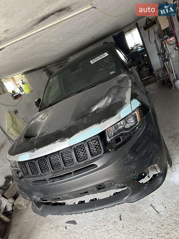 Внедорожник / Кроссовер Jeep Grand Cherokee 2019 в Хмельницком