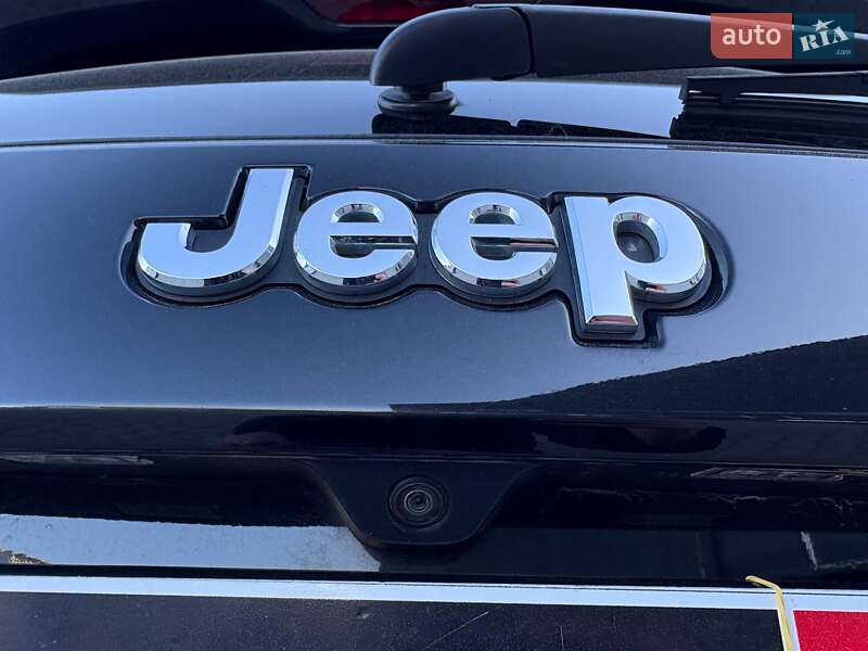 Позашляховик / Кросовер Jeep Grand Cherokee 2018 в Львові фото 54 Позашляховик / Кросовер Jeep Grand Cherokee 2018 в Львові