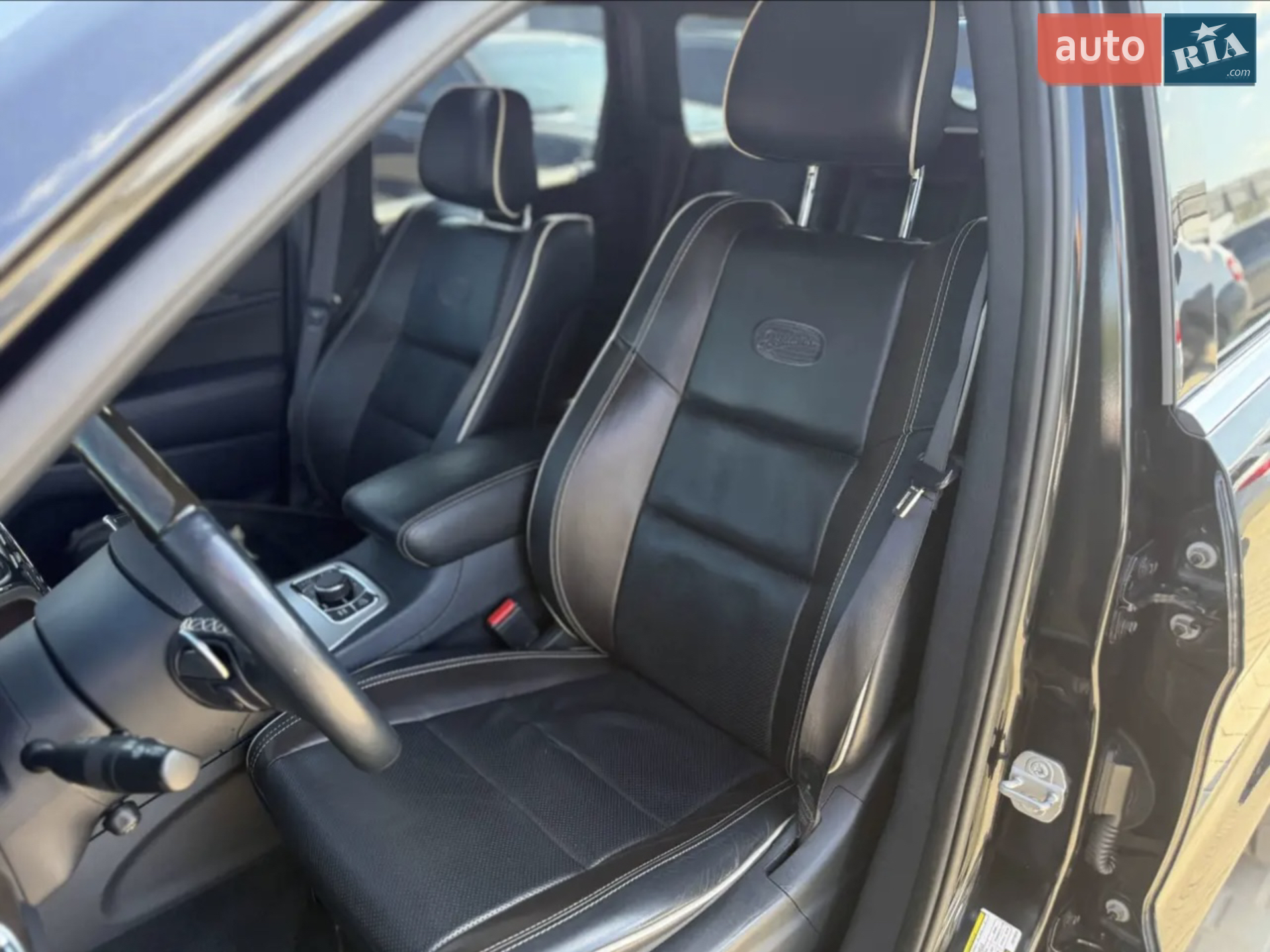 2013 Jeep Grand Cherokee - мініатюра 32
