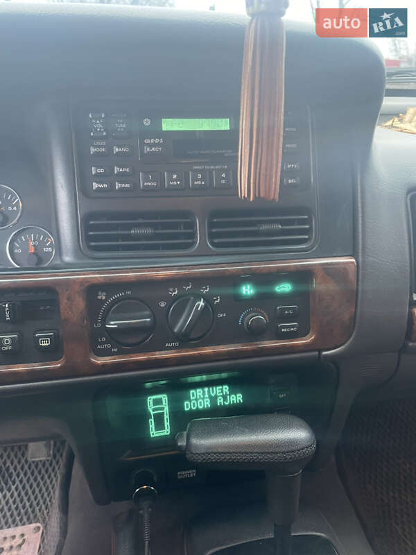 Позашляховик / Кросовер Jeep Grand Cherokee 1997 в Полтаві