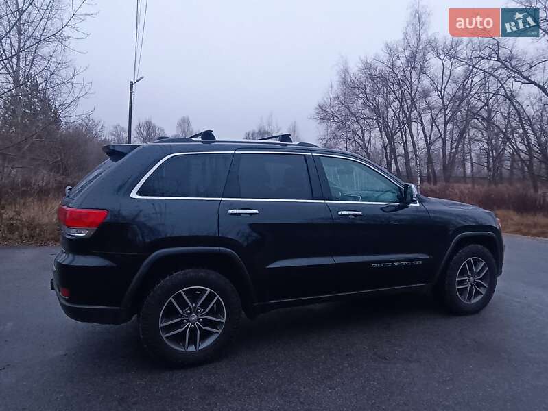 Внедорожник / Кроссовер Jeep Grand Cherokee 2018 в Киеве