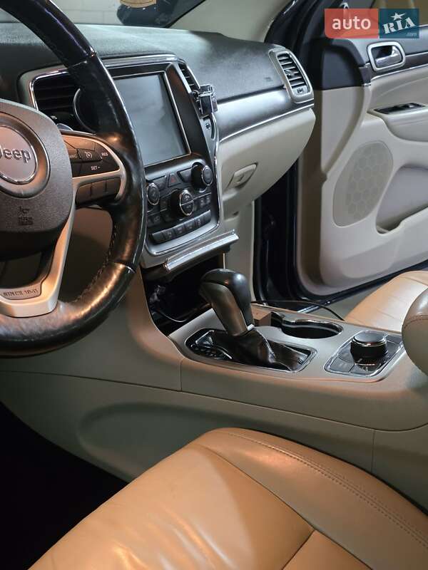 Внедорожник / Кроссовер Jeep Grand Cherokee 2017 в Харькове
