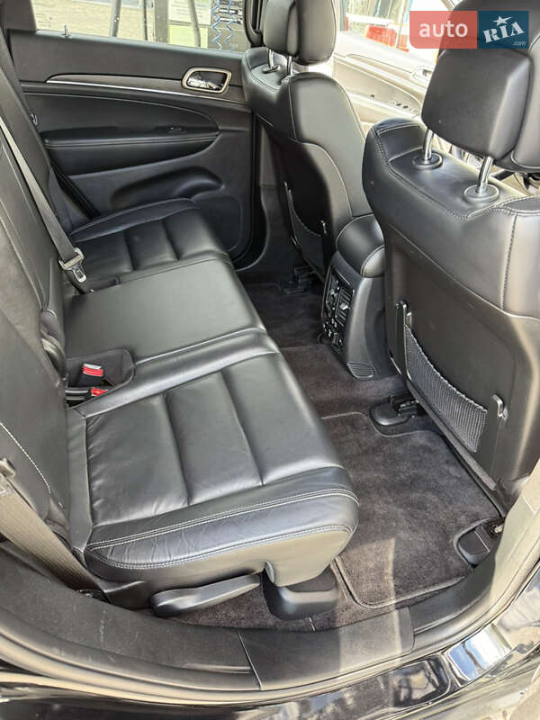 Позашляховик / Кросовер Jeep Grand Cherokee 2017 в Полтаві фото 7 Позашляховик / Кросовер Jeep Grand Cherokee 2017 в Полтаві