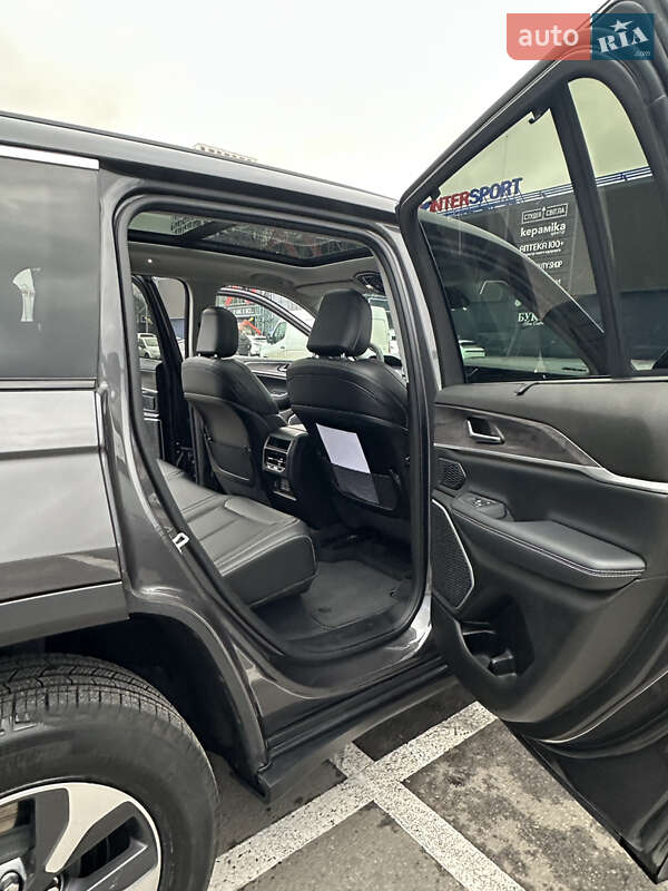 Внедорожник / Кроссовер Jeep Grand Cherokee 2022 в Киеве