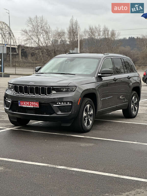 Внедорожник / Кроссовер Jeep Grand Cherokee 2022 в Киеве