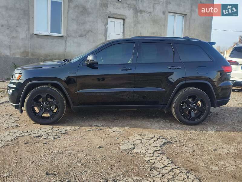Позашляховик / Кросовер Jeep Grand Cherokee 2018 в Одесі